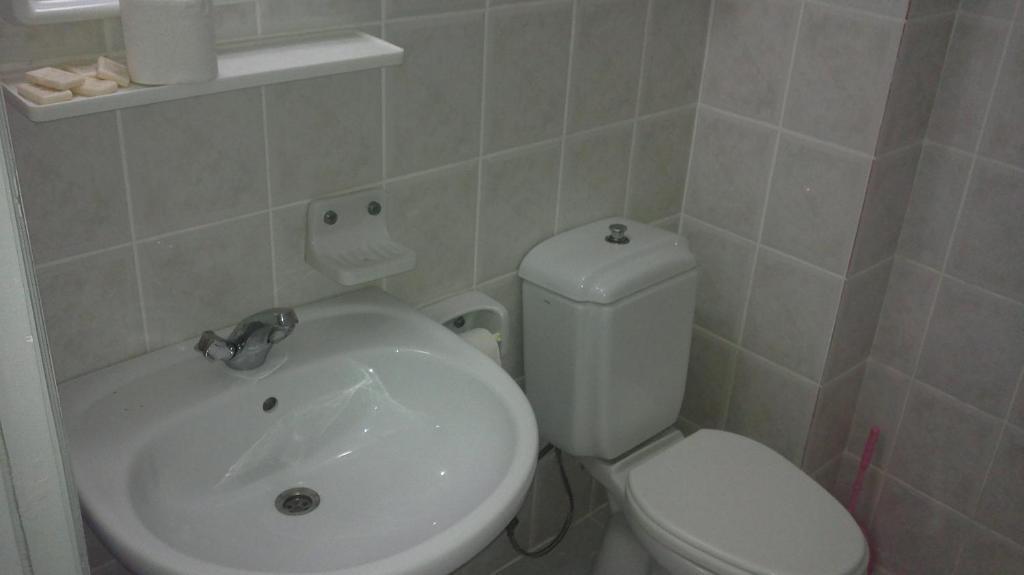 Camyuva Motel Kemer Phòng bức ảnh